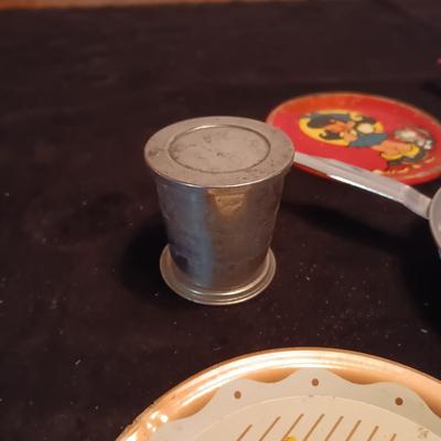 CHILD'S TIN TOY DISHES INCLUDING BAKING, COOKING AND UTENSILS