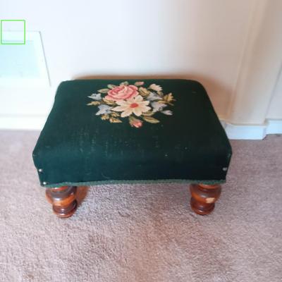 HAND STITCHED NEEDLEPOINT STOOL / OTTOMAN
