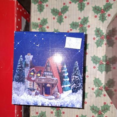 "Ski Lodge" figurine