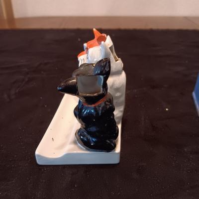 3 GLAZED BISQUE DOGS PLAYING CARDS TOOTHBRUSH HOLDER AND A PORCELAIN ASHTRAY