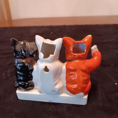 3 GLAZED BISQUE DOGS PLAYING CARDS TOOTHBRUSH HOLDER AND A PORCELAIN ASHTRAY
