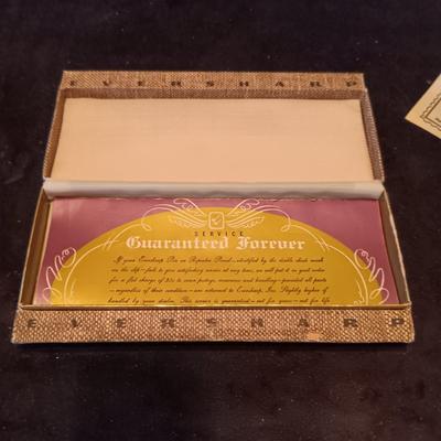 SHEAFFER FOUNTAIN PEN AND PENCIL SET PLUS A VENUS FOUNTAIN PEN