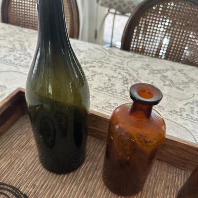 MISC BOTTLE ARTIFACT LOT