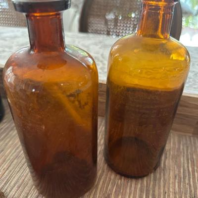 MISC BOTTLE ARTIFACT LOT