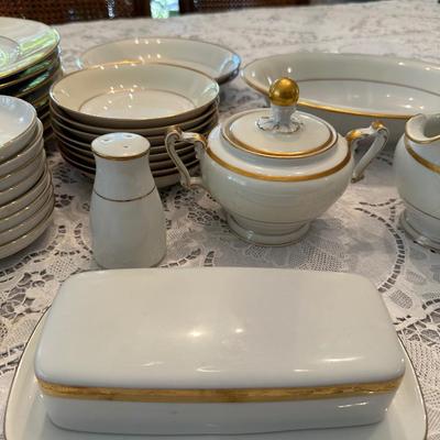 GOLD RIM CHINA LOT
