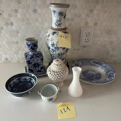 BLUE WHITE DÉCOR LOT
