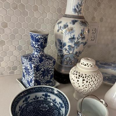 BLUE WHITE DÉCOR LOT