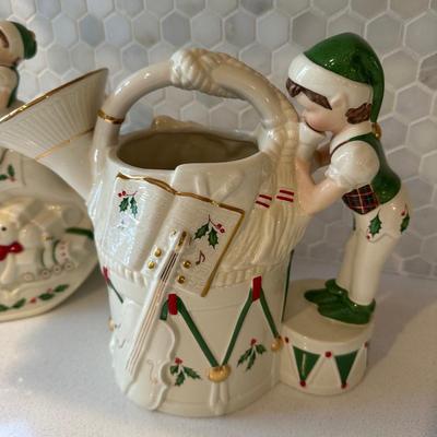 LENOX CHRISTMAS LOT