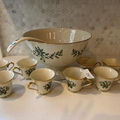 LENOX HOLIDAY PUNCH BOWL SET