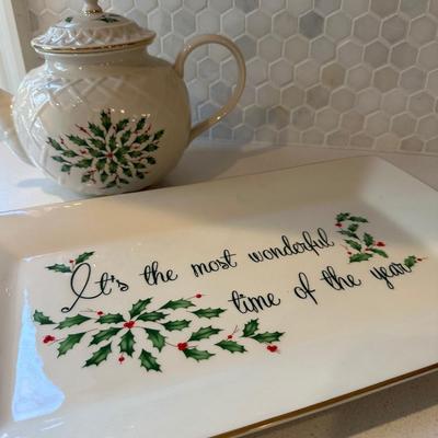 LENOX HOLIDAY SERVING LOT