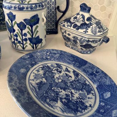 BLUE WHITE DÉCOR LOT