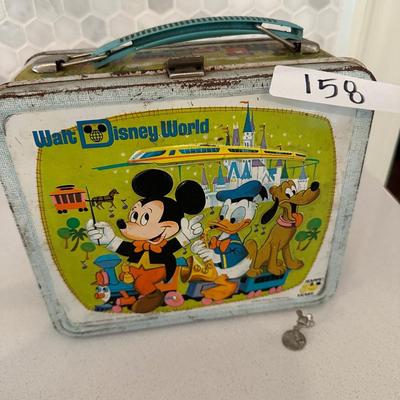 VINTAGE WALT DISNEY LUNCH BOX