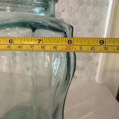 GLASS BEVERAGE DISPENSOR