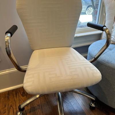 OFFICE CHAIR, OTTOMAN LOT