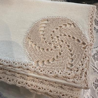 LINEN LOT