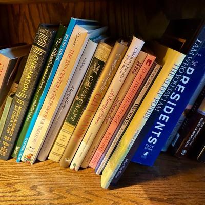 BOOK LOT