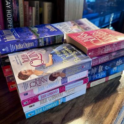 BOOK LOT