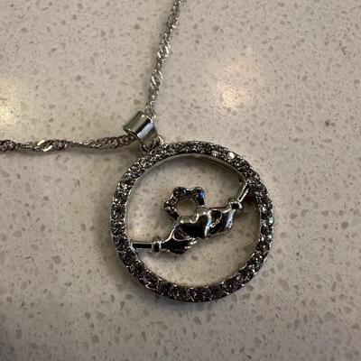 GLENCARA SILVER NECKLACE