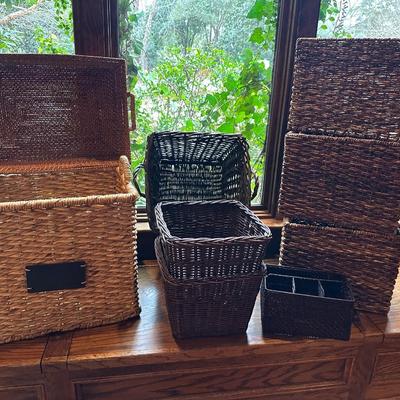 BASKET LOT