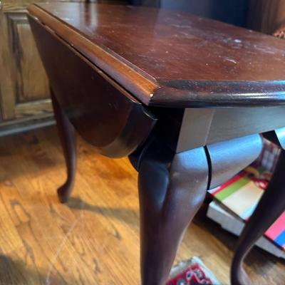 2 END TABLES