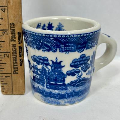 Pair of Japan Blue Willow Coffee Mugs