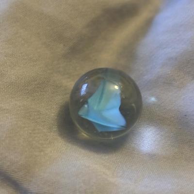 Antique Vitro Full Bloom Robins Egg Marble