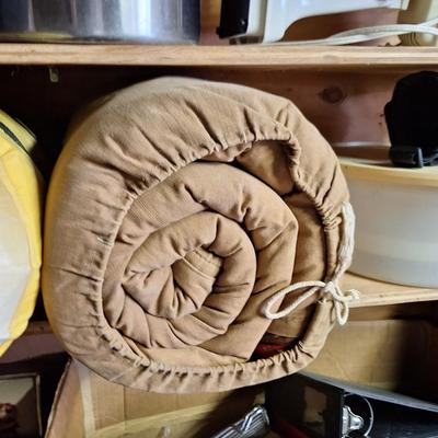 4 sleeping bags