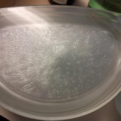 Luncheon soup/ Salad plates with mugs
