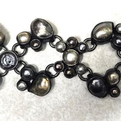 Echo of the Dreamer/Mars and Valentine Bracelet and Earrings