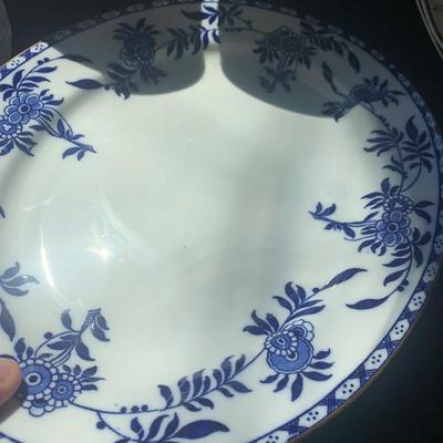 50 pieces Brugge by James Kent (England) China