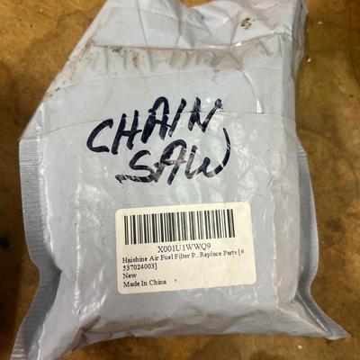 Husqvarna 18” Bar Chain Saw & Protective Gear (B1-MG)