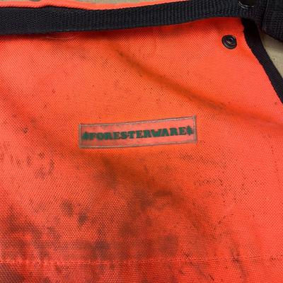 Husqvarna 18” Bar Chain Saw & Protective Gear (B1-MG)