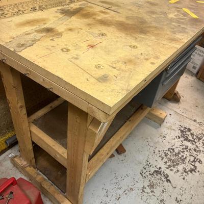 Handy Home Products Wooden Work Bench (B1-MG)
