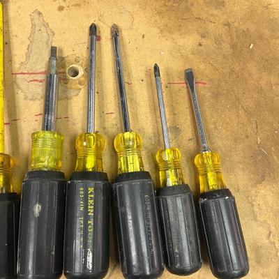 Klein Nut Drivers & Screwdrivers (B1-MG)