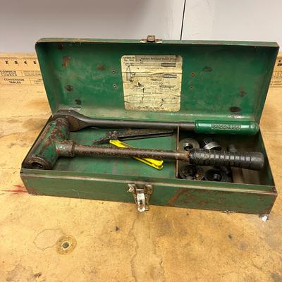 Greenlee Ratchet Knockout Punch Driver (B1-MG)