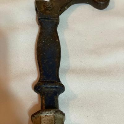 Vintage crescent, tool company, nail puller