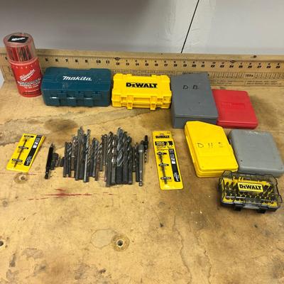 Collection of Drill Bits & Drivers (B1-MG)