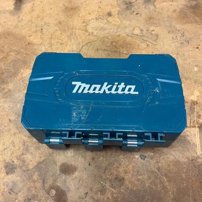 Collection of Drill Bits & Drivers (B1-MG)