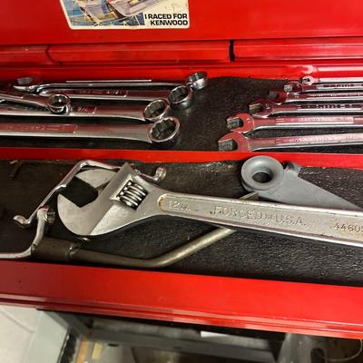 Large Collection of Hand Tools (B1-MG)
