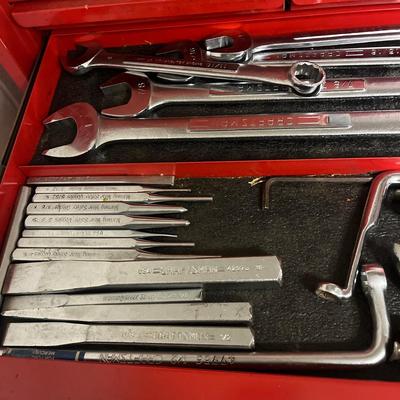 Large Collection of Hand Tools (B1-MG)