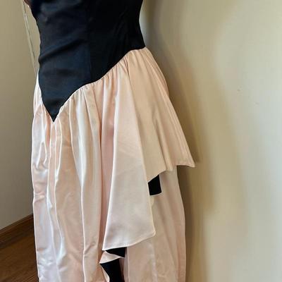 Fabulous Vintage Full Length Gown Dress Eveningwear