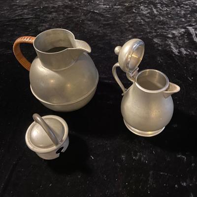 Pewter Tableware and More (D-BM)