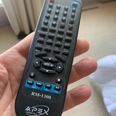 Apex AD-1500 DVD Player w/ Remote