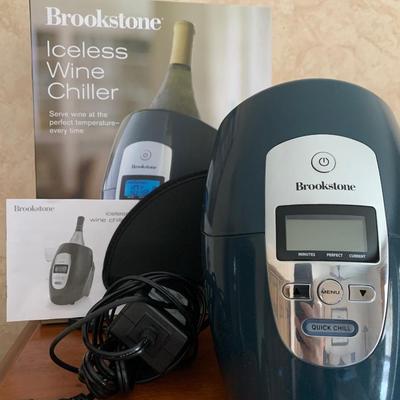 Brookstone Iceless Wine Chiller In Box