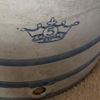 Covered 5 Gallon Stoneware Crock