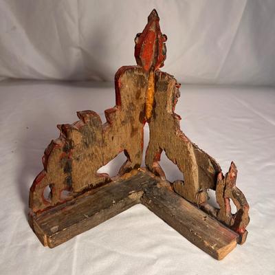 Unique Carved Wooden Decor Collectibles From Southeast Asia (LR-RG)