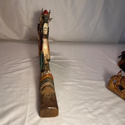 Unique Carved Wooden Decor Collectibles From Southeast Asia (LR-RG)
