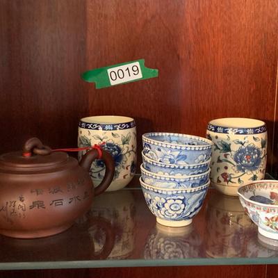 Vintage Asian China / Pottery Lot