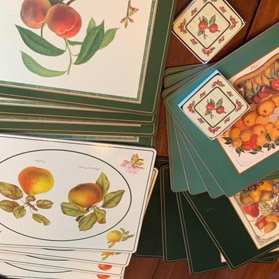 FOU SETS Clean Pimpernel Hard Cardboad Backed Place Mats + Coasters