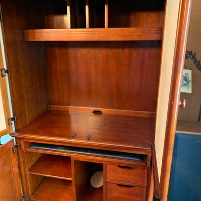 Clean Sonoma Collection Entertainment Center / Desk / Organizer